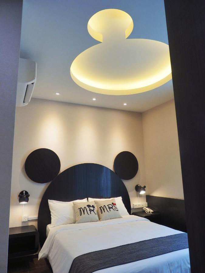 The Tree Hotel Muar Buitenkant foto